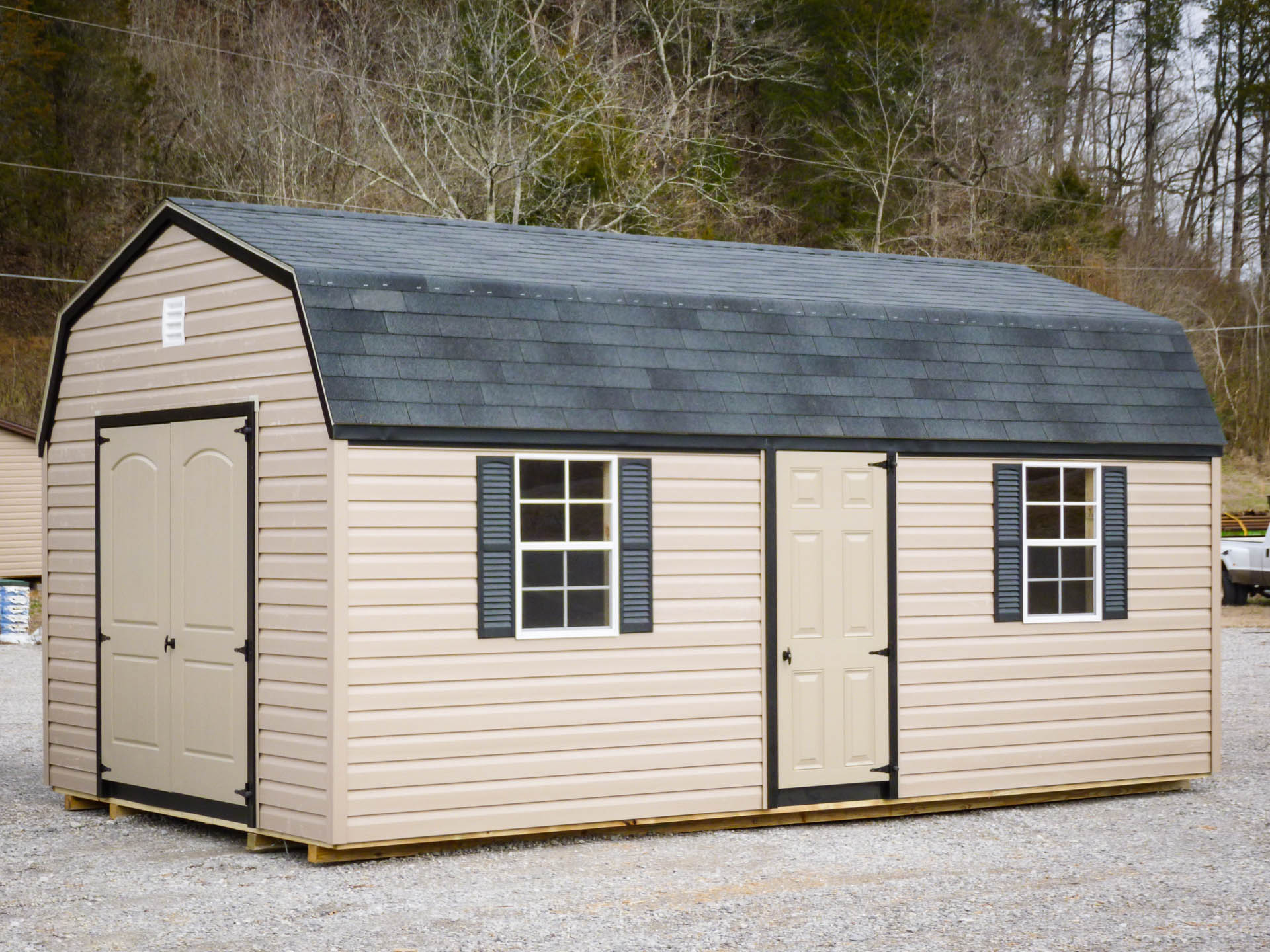 Tan gym shed in Kentucky