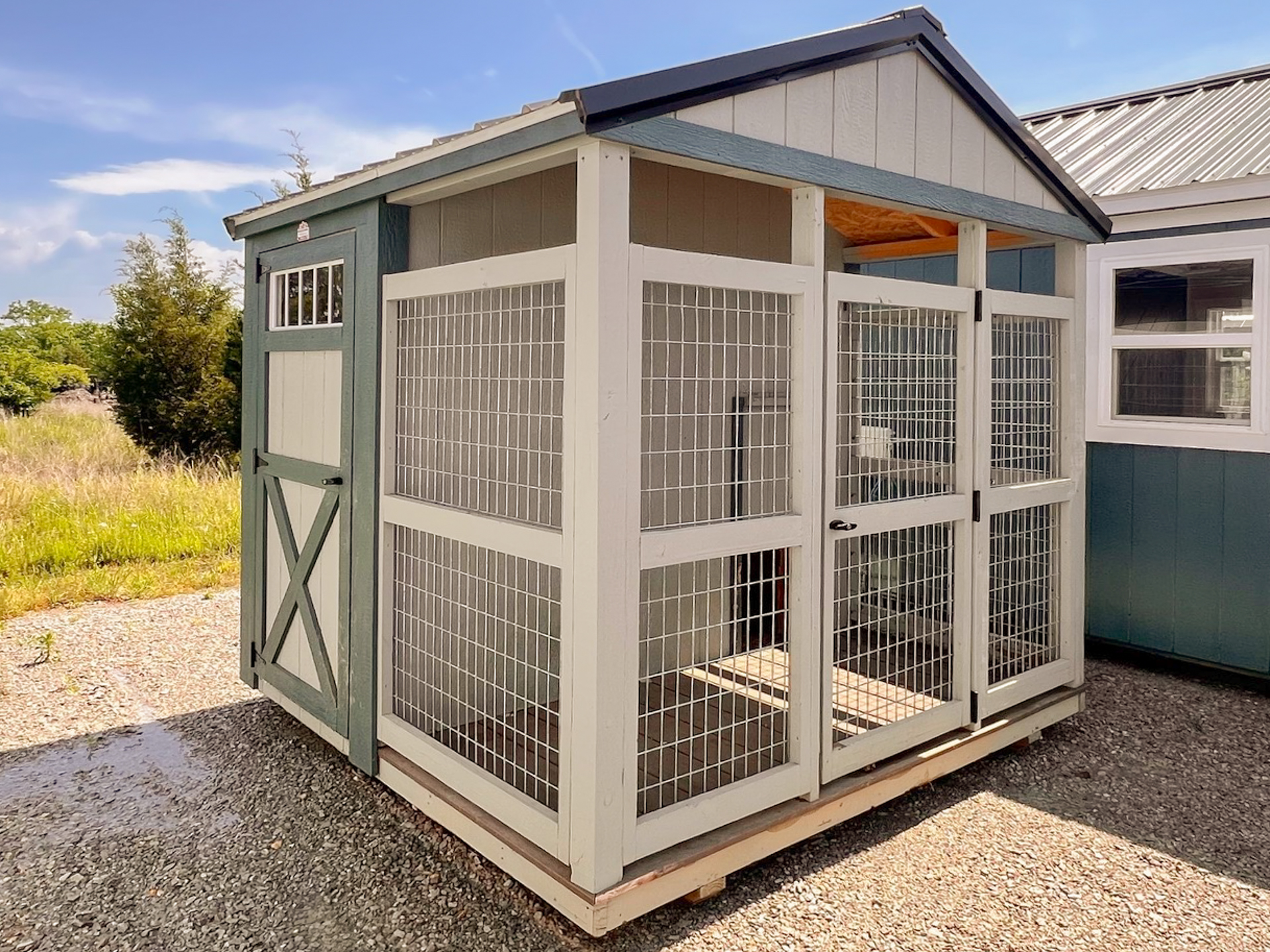 dog kennels for sale