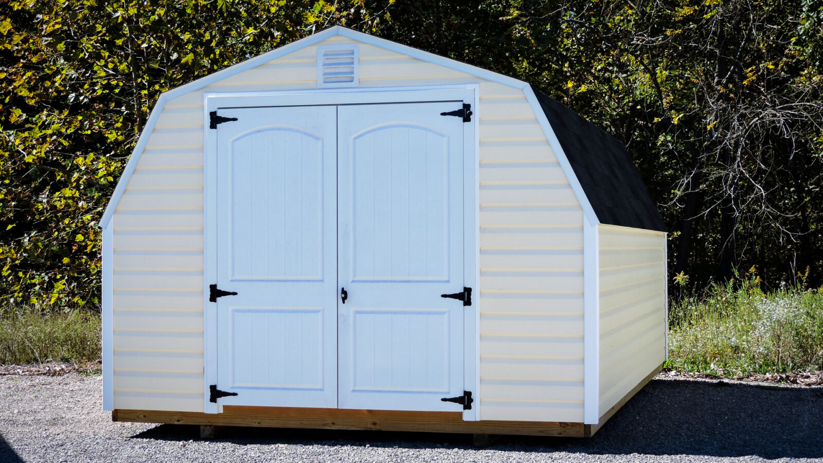 exterior of low barn vinyl shed for sale in KY and TN