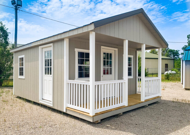 exterior of cabin with painted shed siding option for sale in KY and TN