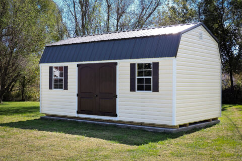 White gym shed in Kentucky