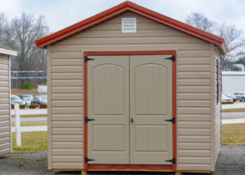 prefab custom sheds available in KY and TN built by Esh's Utility Buildings